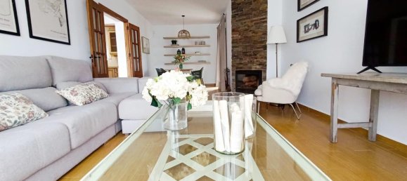 3 bedrooms House in Cadiz, Spain No. 173438 5