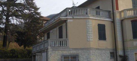 8 rooms Villa in Casella, Italy No. 308881 2