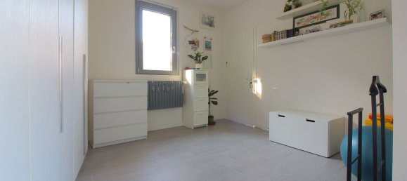 Дуплекс с 2 комнатами в Сан Мартино Сиккомарио, Италия № 233450 12