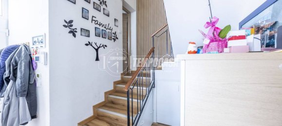 3 bedrooms Villa in Mogliano Veneto, Italy No. 268456 15