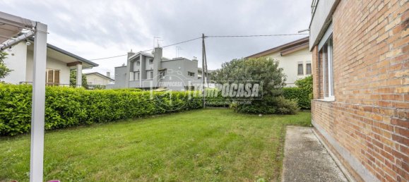 3 bedrooms Villa in Mogliano Veneto, Italy No. 268456 33