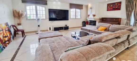 Дом с 5 спальнями в Нуази-ле-Гран, Франция № 354707 15