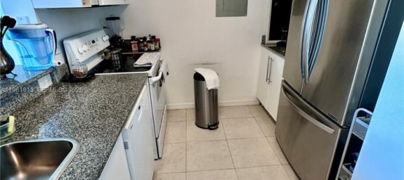 2 غرف نوم عقار تجاري في Miami, الولايات المتحدة رقم 614330 14
