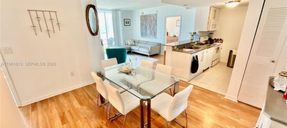 2 غرف نوم عقار تجاري في Miami, الولايات المتحدة رقم 614330 3