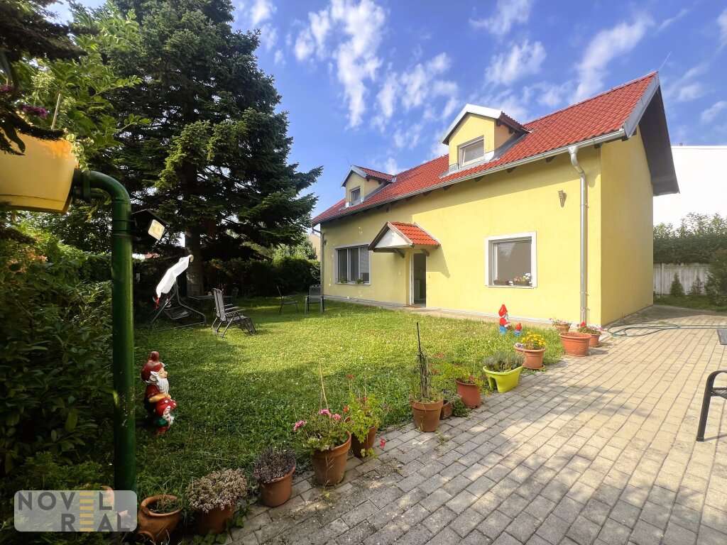 9غرفة منزل في Liesing, Austria رقم 19977