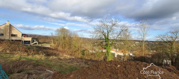 Terreno en Charleville-Mezieres, France No. 79204 5