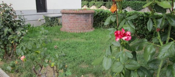 11 rooms House in Capannori, Italy No. 174970 5