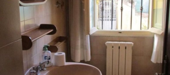 11 rooms House in Capannori, Italy No. 174970 23