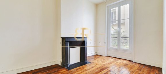 2 bedrooms Office in Paris, France No. 165481 2