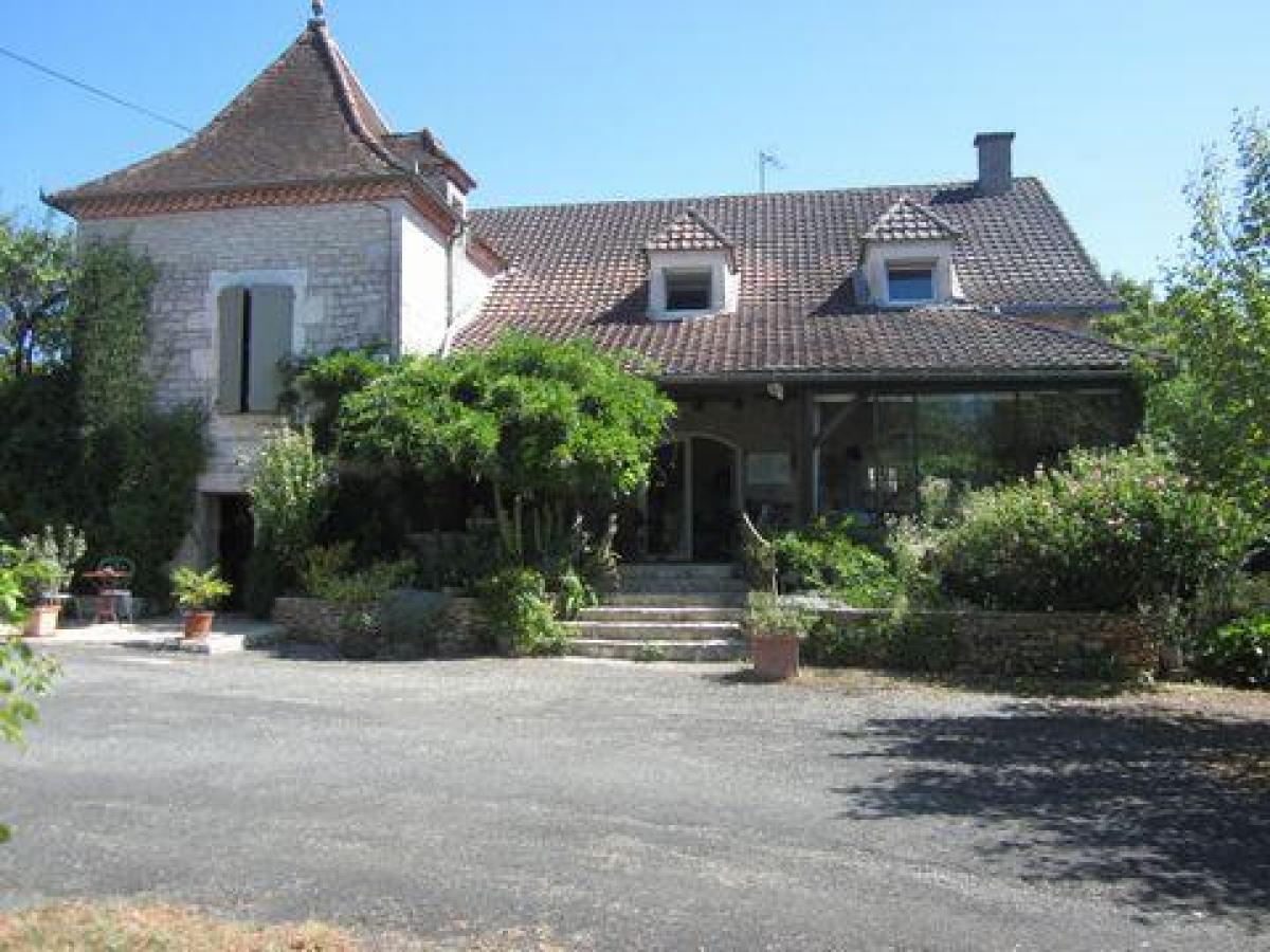 6 chambres Maison à Gramat, France No. 27351