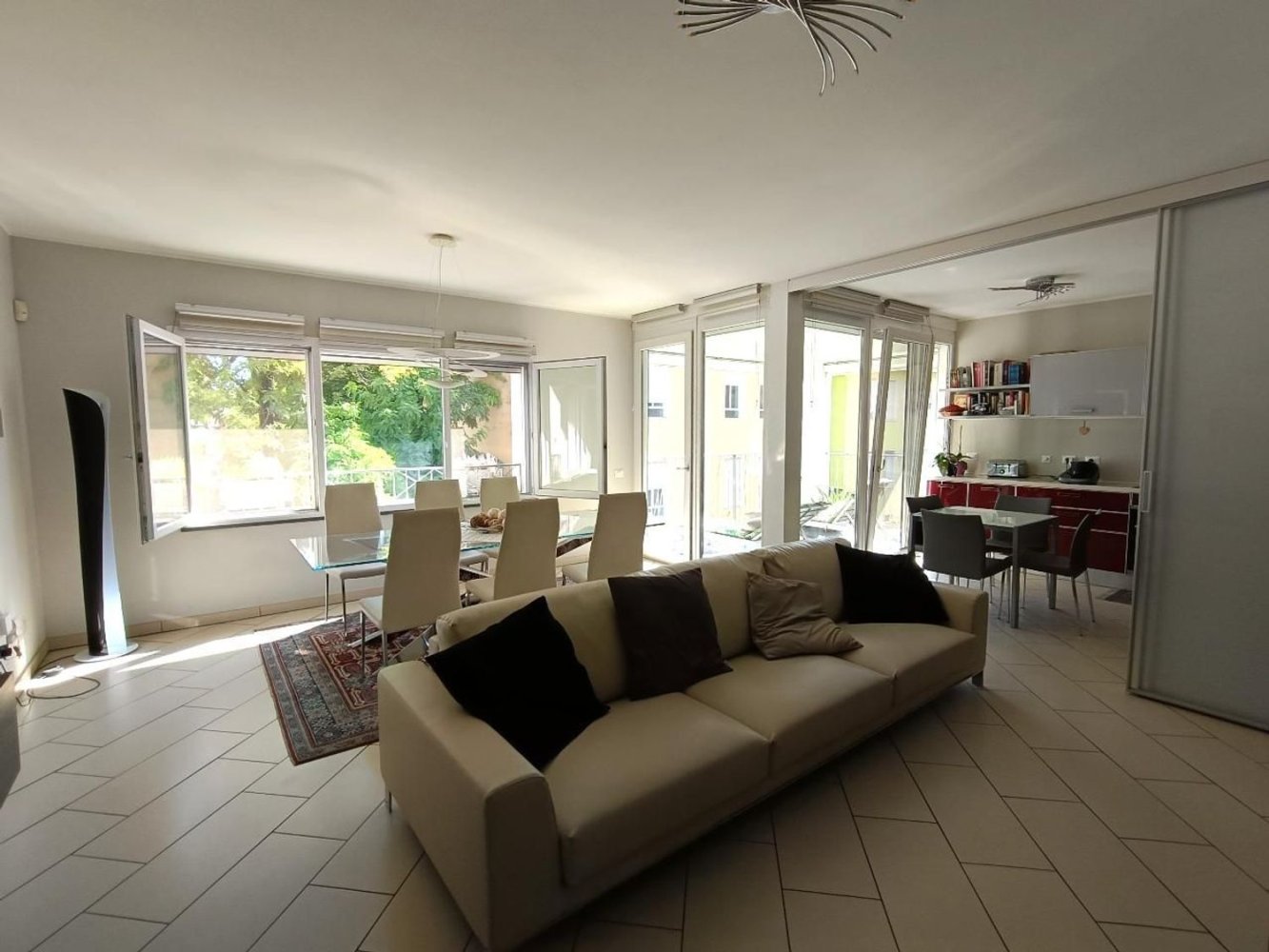 4-salle Appartement à Cremona, Italy No. 313858