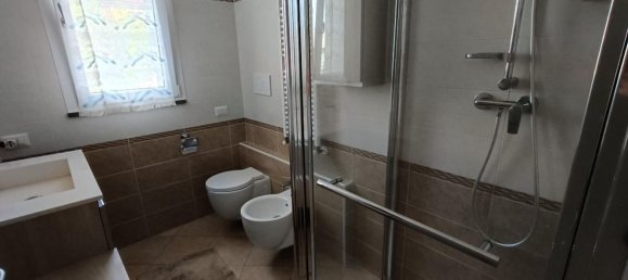 4-salle Appartement à Cremona, Italy No. 313858 13