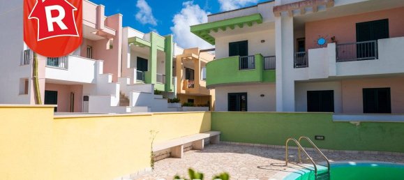 2 bedrooms Villa in Melendugno, Italy No. 137955 4