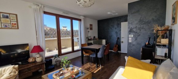 2 bedrooms Apartment in Neuilly-sur-Marne, France No. 115845 3
