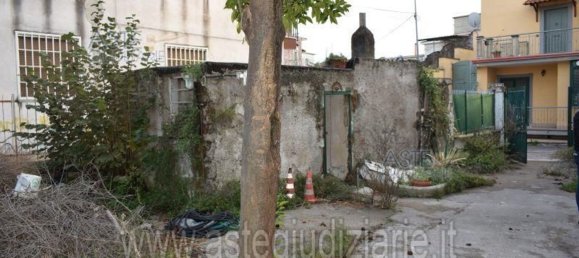 43 bedrooms House in Somma Vesuviana, Italy No. 341567 5