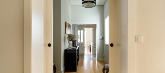 5 bedrooms Villa in Porto, Portugal No. 122542 6