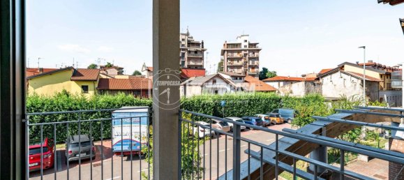 2 bedrooms Apartment in Caronno Pertusella, Italy No. 280695 37