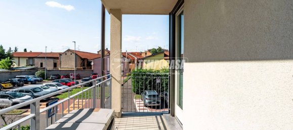 2 bedrooms Apartment in Caronno Pertusella, Italy No. 280695 20