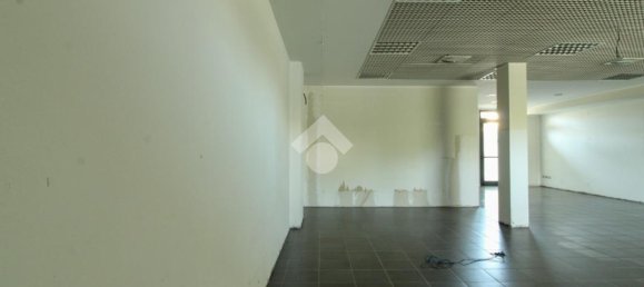 5 rooms Commercial property in Verdello, Italy No. 282211 10