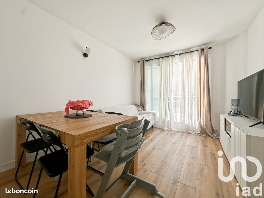 Apartamento de 1 dormitorio en Bry-sur-Marne, France No. 325619