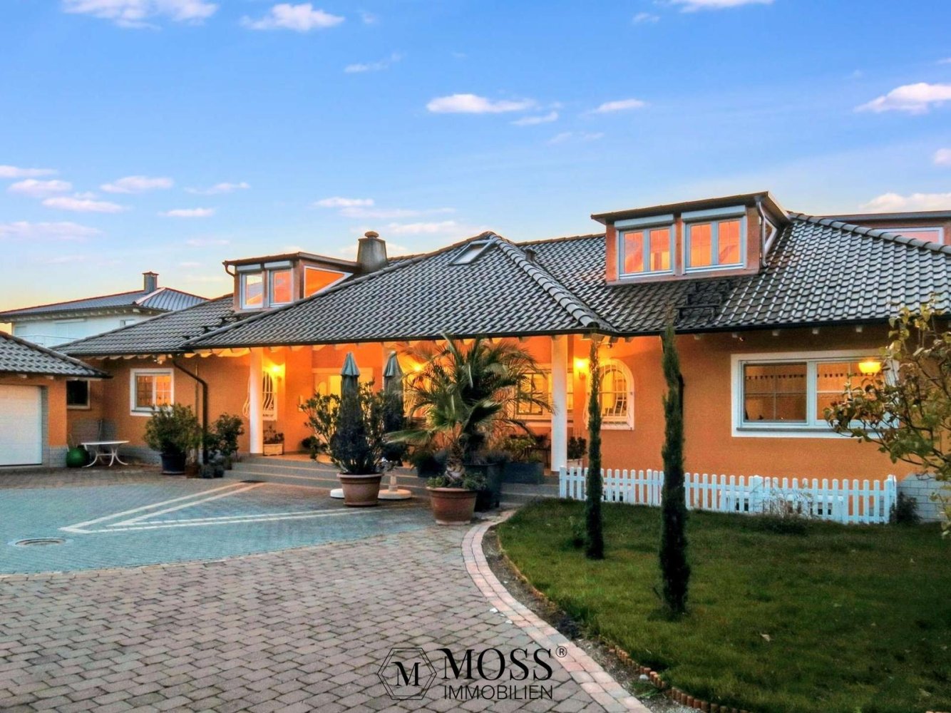 Вилла с 9 спальнями в Эммендинген, Германия № 20099