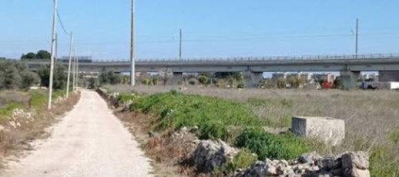 Grundstück in Bari, Italy 3663m², Nr. 155748 2