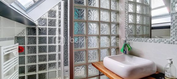 4 bedrooms House in Aiserey, France No. 202534 13