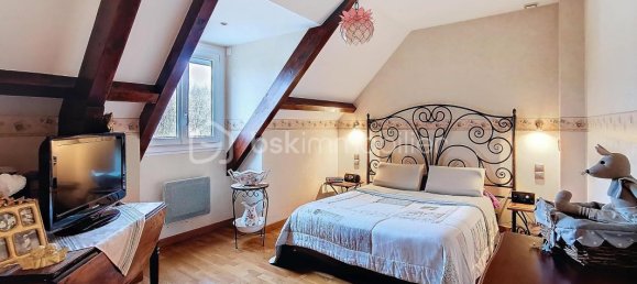 4 bedrooms House in Aiserey, France No. 202534 15