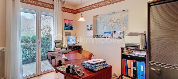 4 bedrooms House in Aiserey, France No. 202534 9