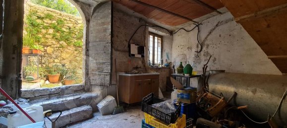 500m² Building in Arpino, Italy No. 104294 18