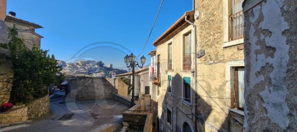 500m² Building in Arpino, Italy No. 104294 6