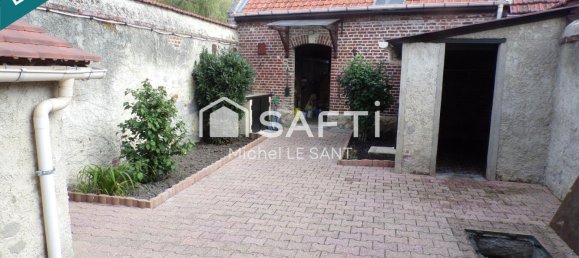 2 bedrooms House in Tricot, France No. 50329 11