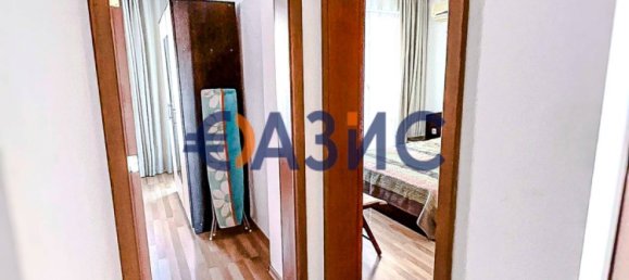 Квартира с 2 спальнями в Свети-Влас, Болгария № 590 3