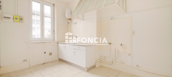 3 bedrooms Apartment in Nancy, France No. 159856 7