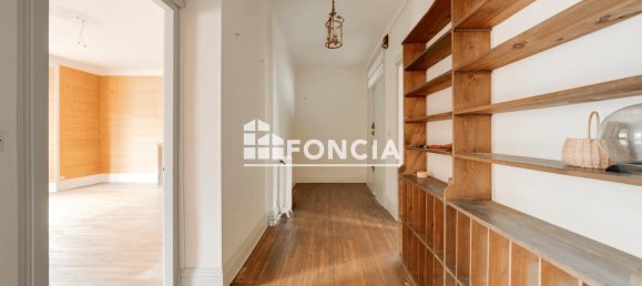 3 bedrooms Apartment in Nancy, France No. 159856 6