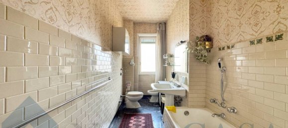 3 bedrooms Apartment in Milan, Italy No. 337500 21