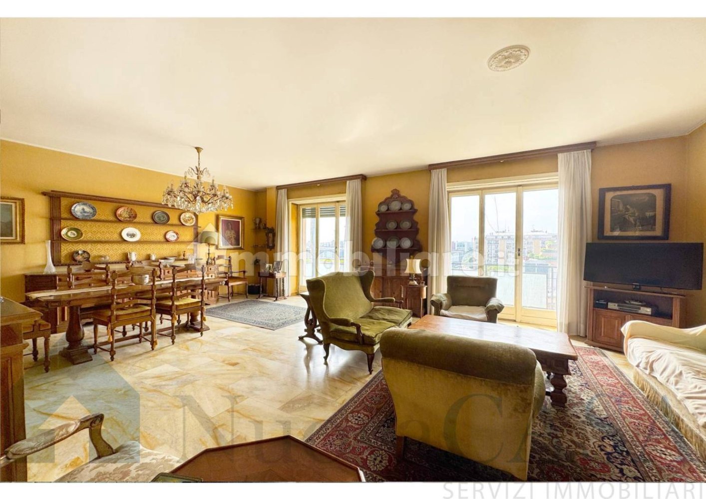 3 bedrooms Apartment in Milan, Italy No. 337500