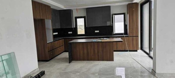 4 bedrooms House in Parekklisia, Cyprus No. 7455 6