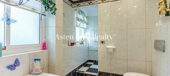 6 chambres Villa à Arona, Spain No. 25438 26