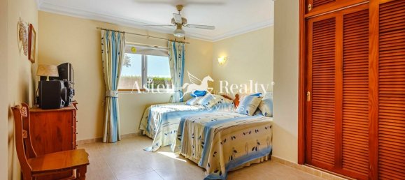 6 chambres Villa à Arona, Spain No. 25438 24