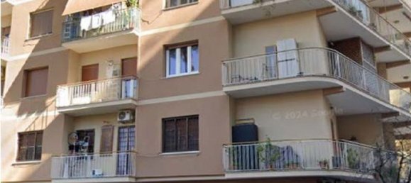 Квартира с 3 спальнями в Рим, Италия № 356953 3