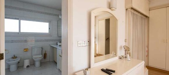 3 bedrooms House in Limassol, Cyprus No. 15323 4