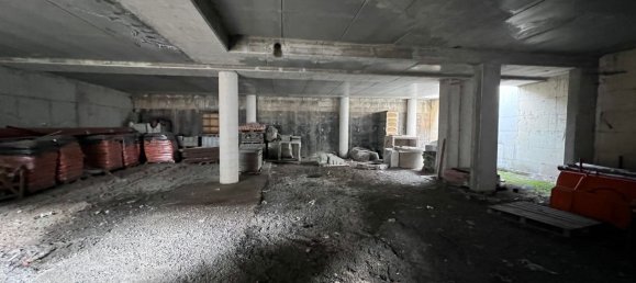 4 rooms House in Grosio, Italy No. 69058 10