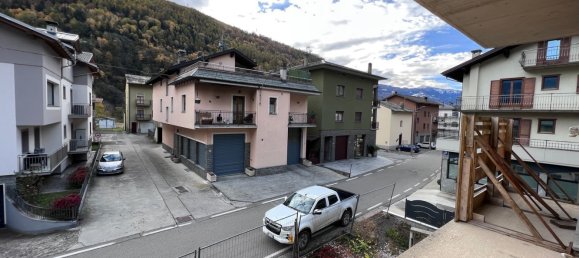 4 rooms House in Grosio, Italy No. 69058 16