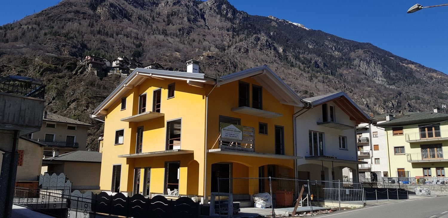 Casa de 4 divisões em Grosio, Italy N.º 69058