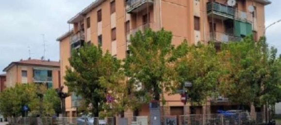 Apartamento de 4 divisões em Carpi, Italy N.º 96010 8