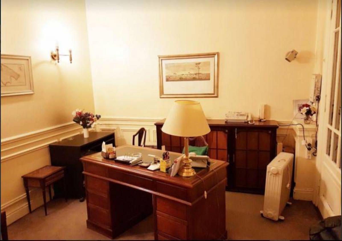 78m² Office in Buenos Aires, Argentina No. 108635