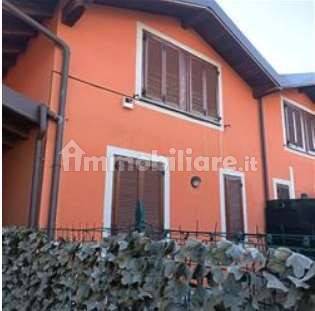 2 bedrooms House in Limido Comasco, Italy No. 59092