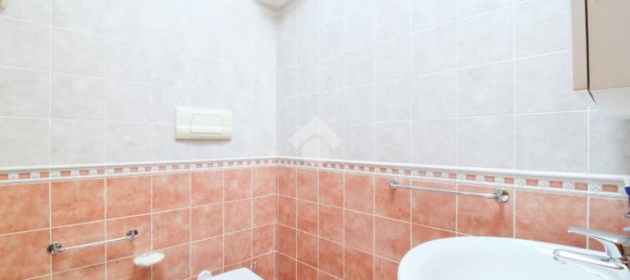 3 rooms Apartment in Montesilvano, Italy No. 215997 20