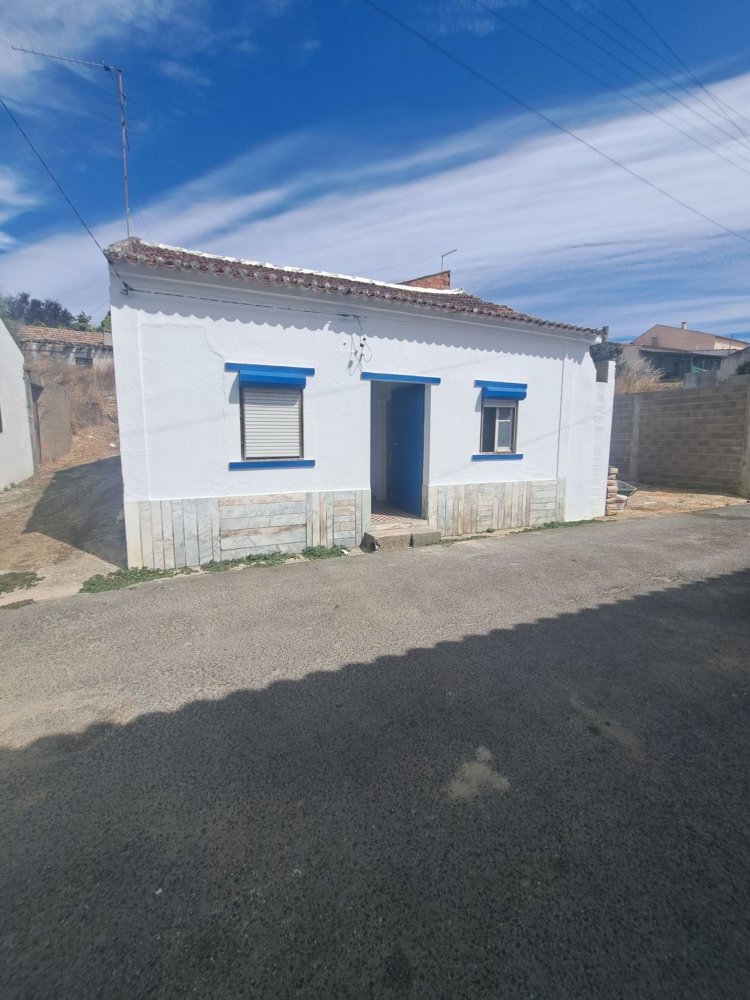 2 bedrooms House in Azambuja, Portugal No. 307096